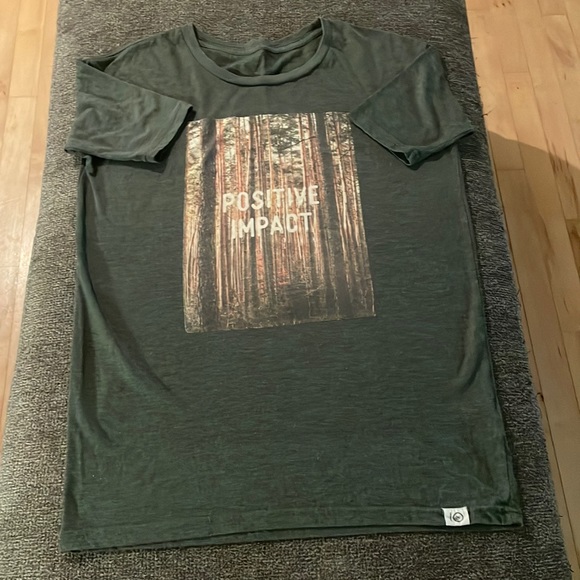 🍒 Ten tree Small 1/4 sleeve tee - Picture 1 of 3